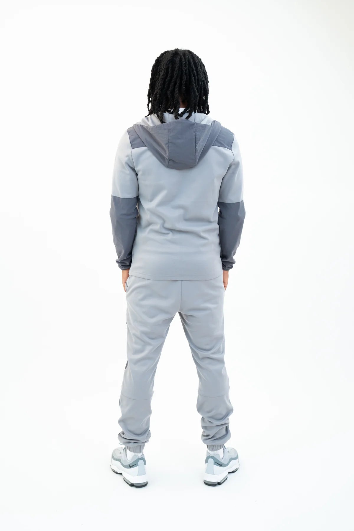 GRIID Cushy Tracksuit - Light Grey
