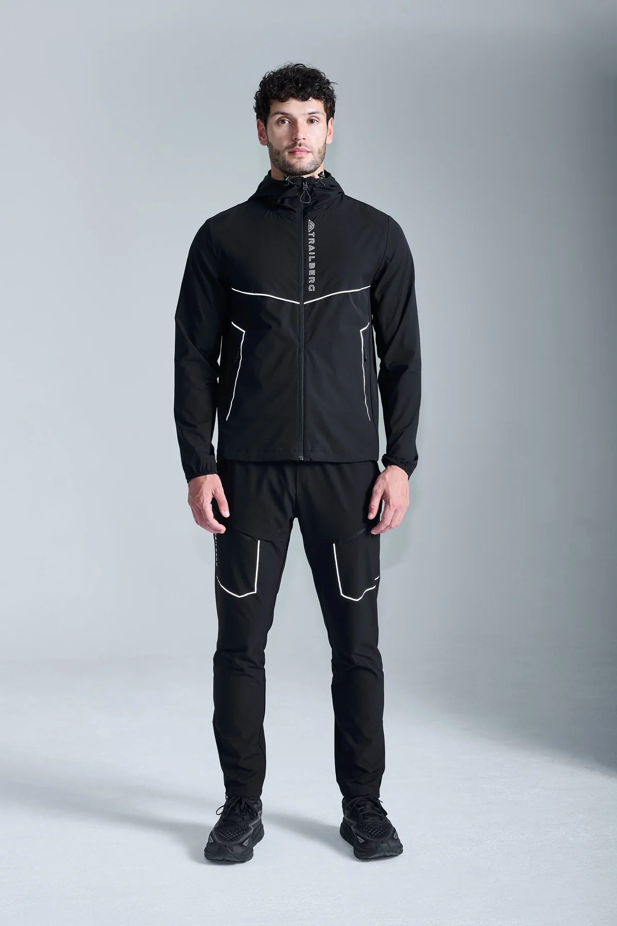 Trailberg Zion Tracksuit -
Black