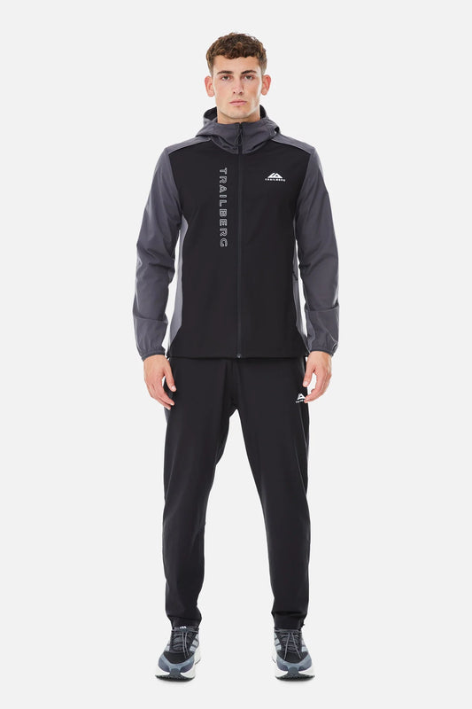 Trailberg Triathlon Tracksuit
- Black/Volcano Grey/Urban Smoke